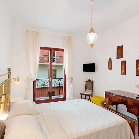 Casa Malia Cozy In Center Sorrente